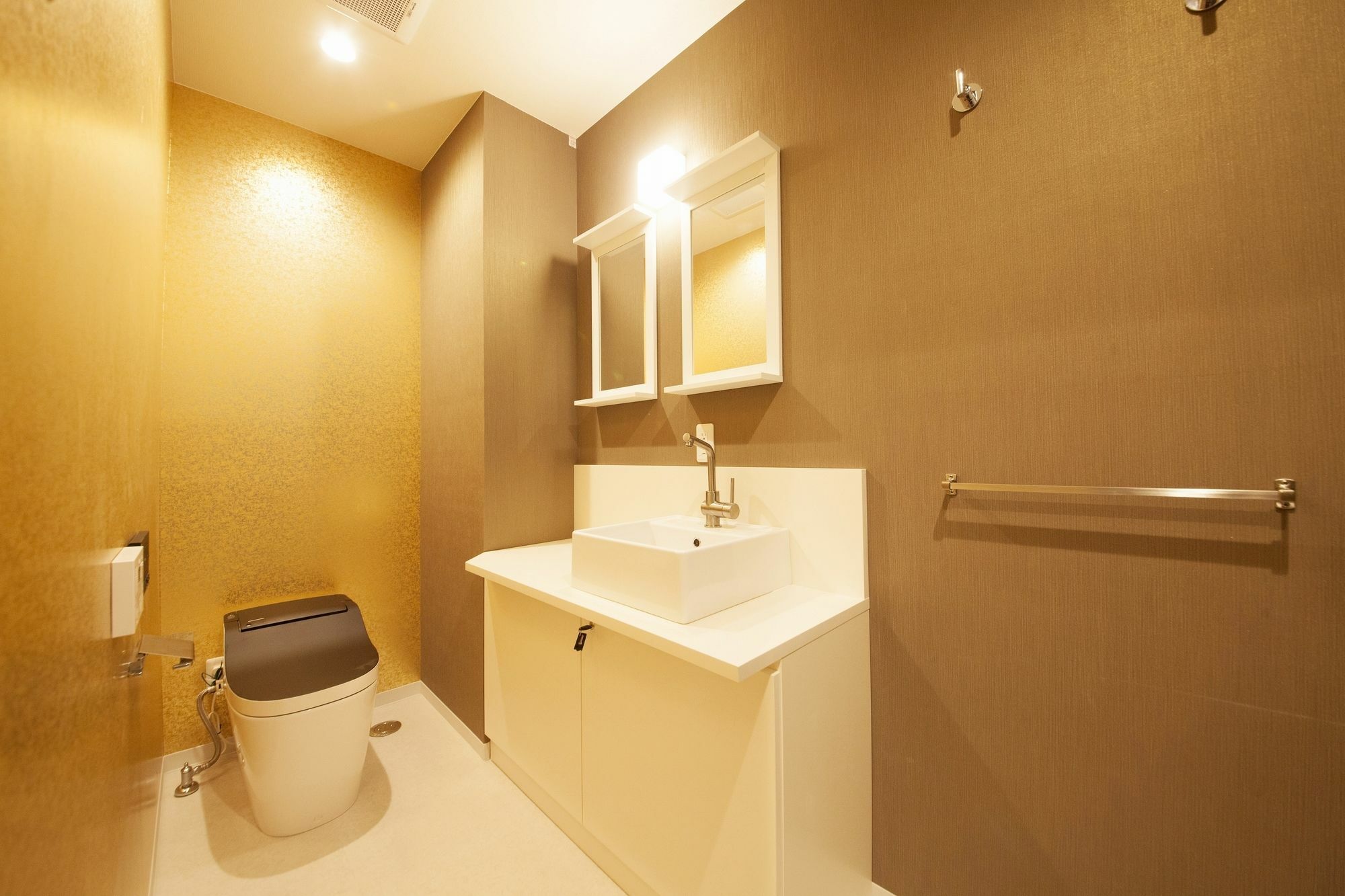 טוקיו Centurion Hotel Residential Cabin Tower מראה חיצוני תמונה